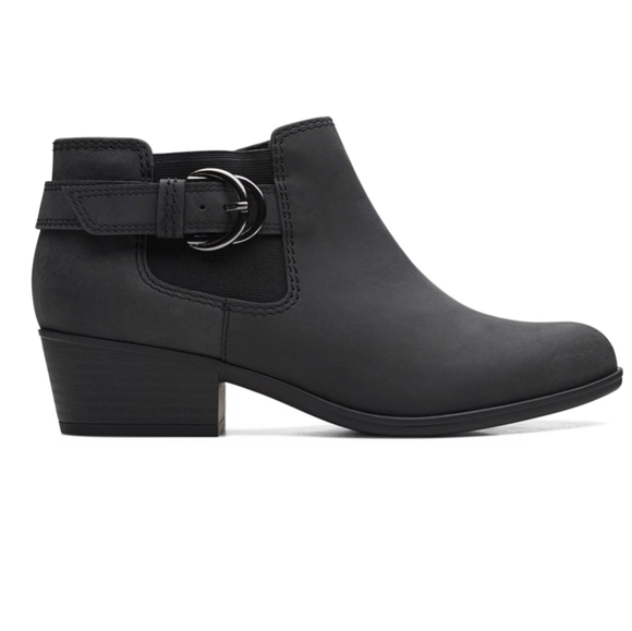 Clarks Shoes - Clarks Adreena Field ankle boots size 7M NWOB